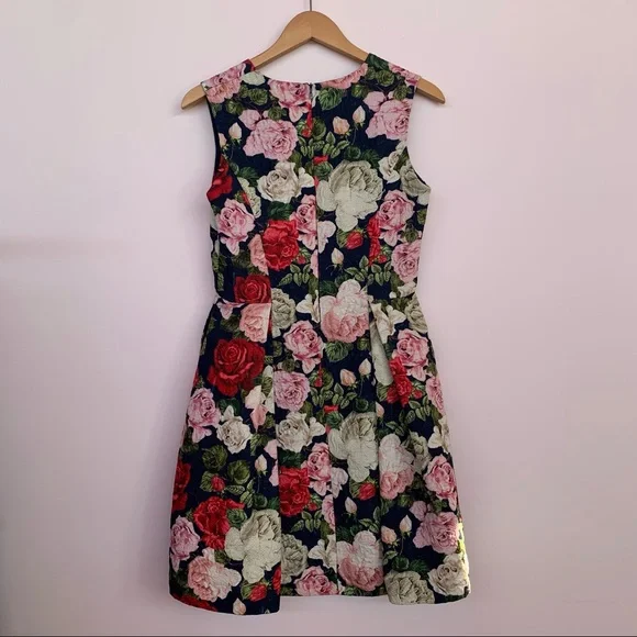 Women's Blugirl Blumarine Sleeveless Multicolor Rose Floret Dress, Small - Picture 5 of 14